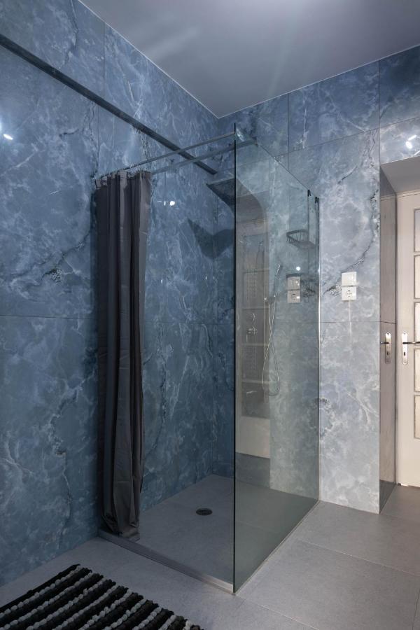 شقة Athens Luxuery 3Br المظهر الخارجي الصورة